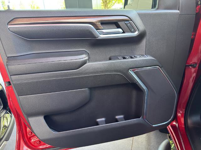 Used 2024 Chevrolet Silverado 1500 RST AWD/4WD image 13