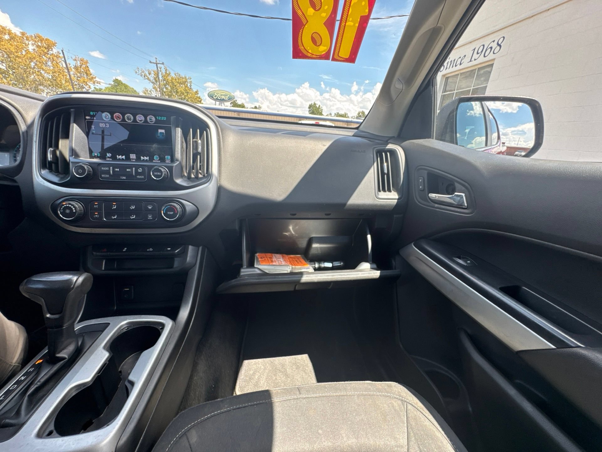Used 2018 Chevrolet Colorado LT w/ LT Convenience Package RWD image 19