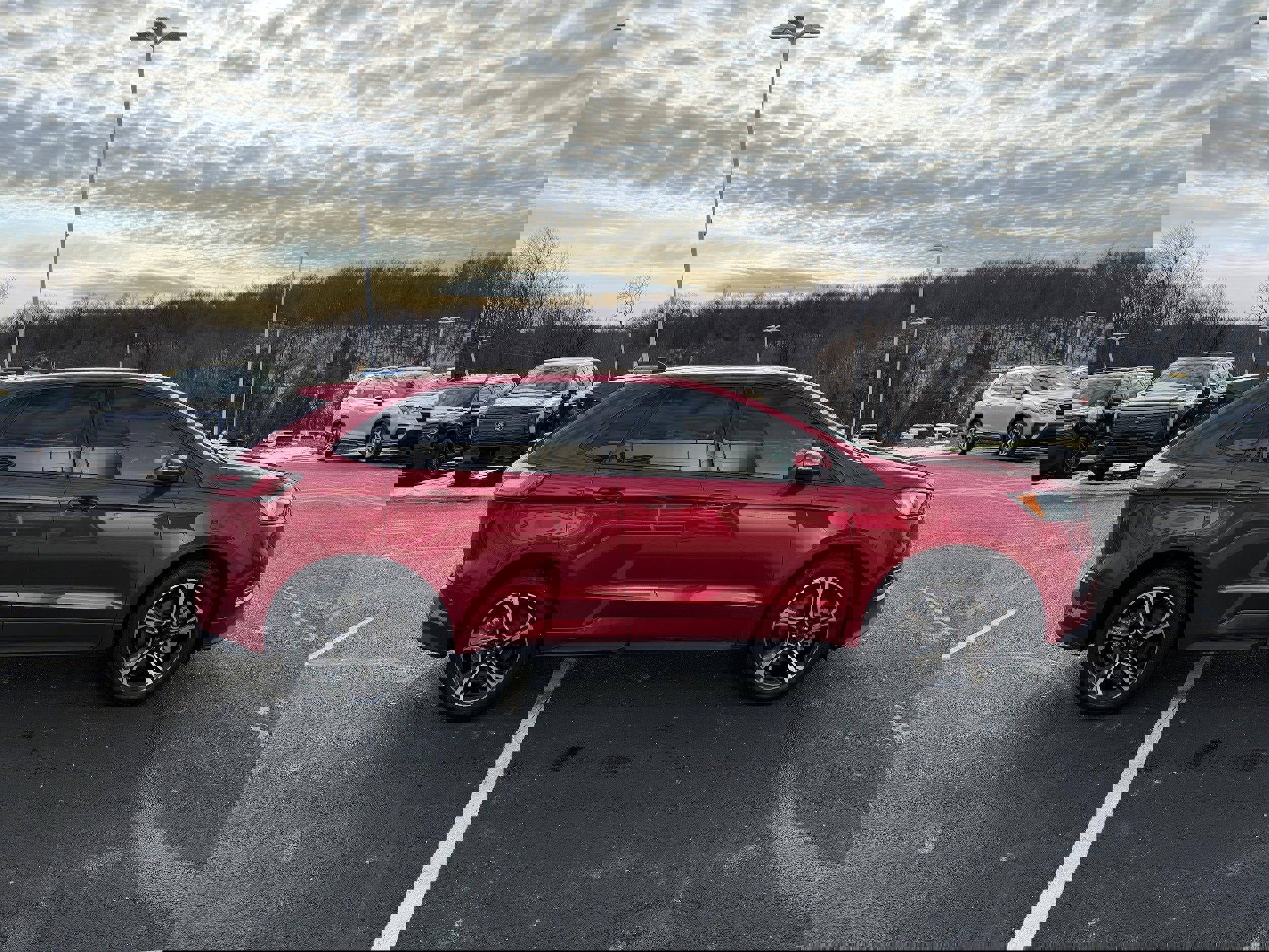 Certified 2022 Ford Edge ST image 2