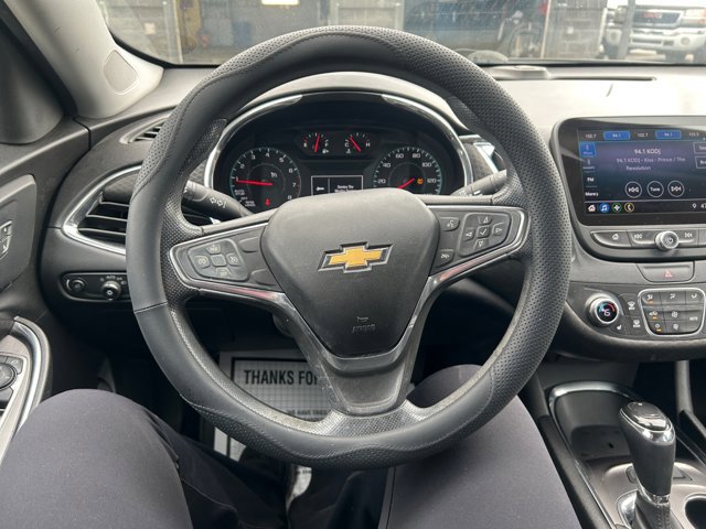 Used 2019 Chevrolet Malibu LT image 9