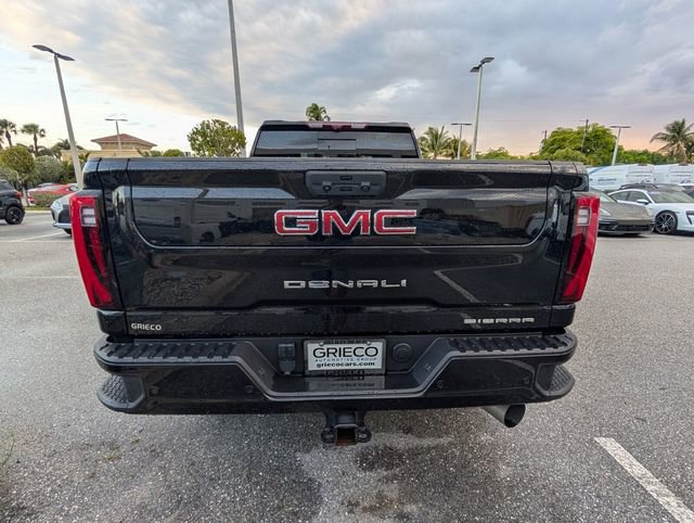 Used 2024 GMC Sierra 2500 Denali w/ Denali Reserve Package AWD/4WD image 13
