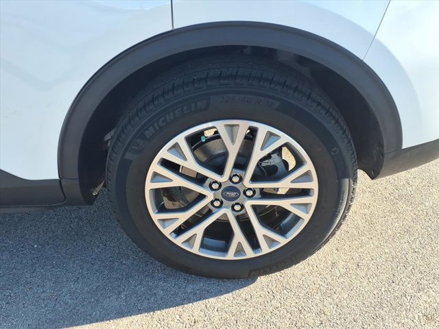 Certified 2022 Ford Escape SEL image 24