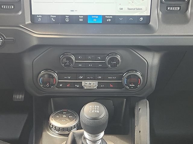 Certified 2026 Ford Bronco Badlands AWD/4WD image 17