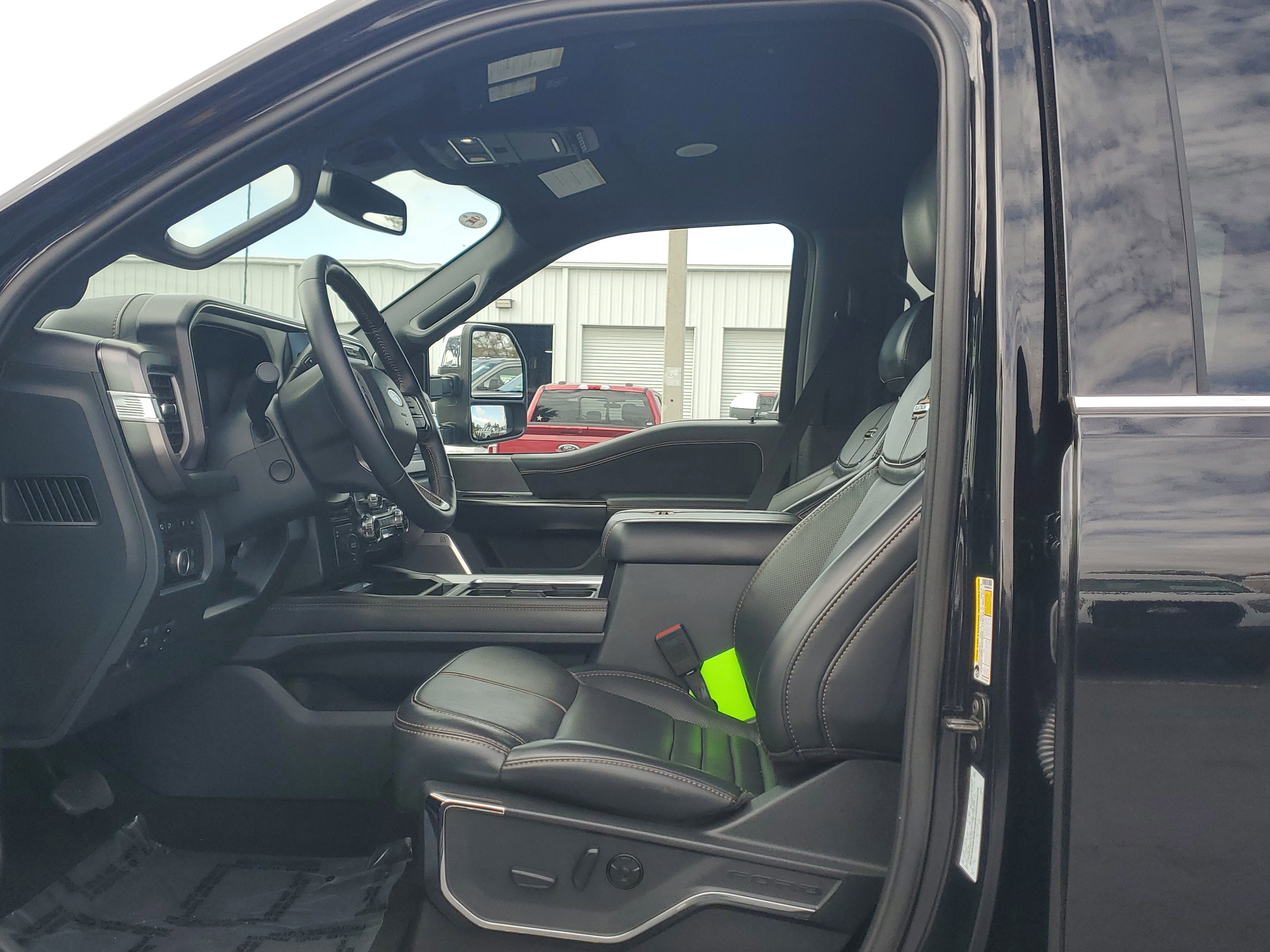 Certified 2024 Ford F450 Platinum w/ FX4 Off-Road Package image 20