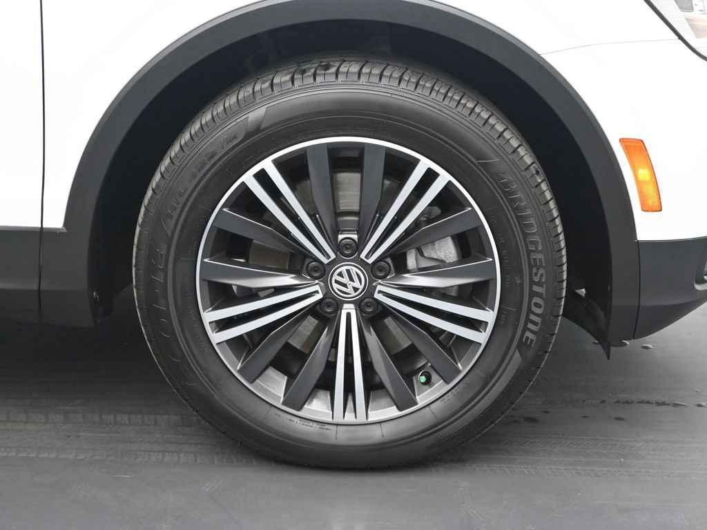 Used 2019 Volkswagen Tiguan SEL image 53