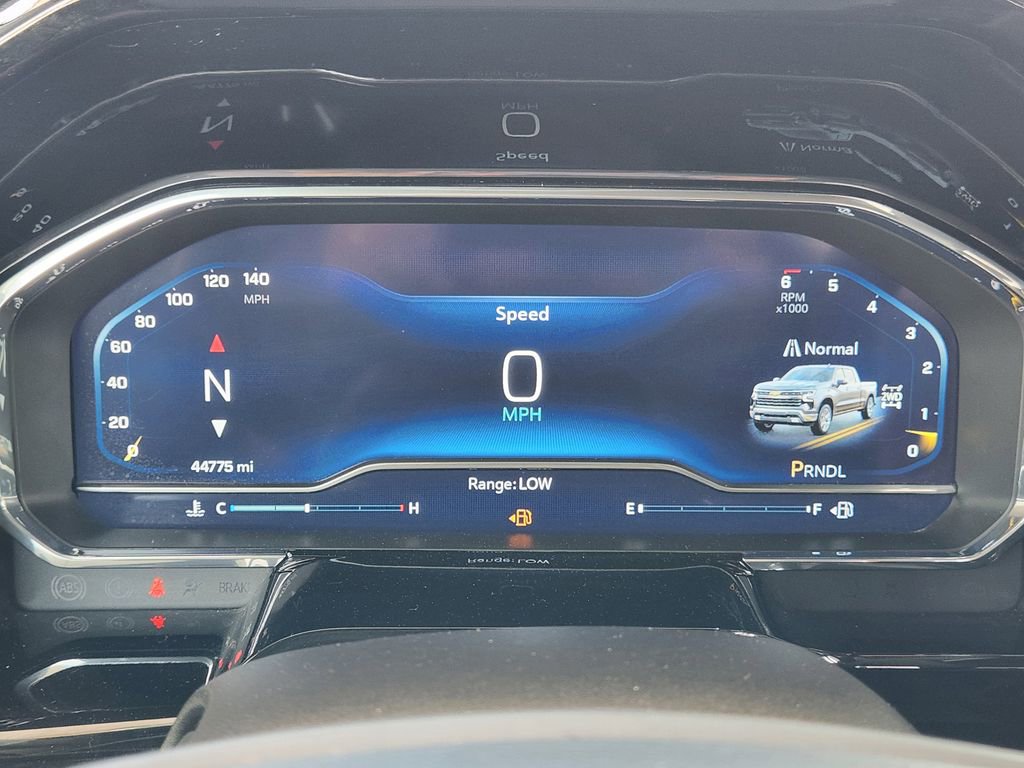 Used 2023 Chevrolet Silverado 1500 LT w/ Protection Package image 9