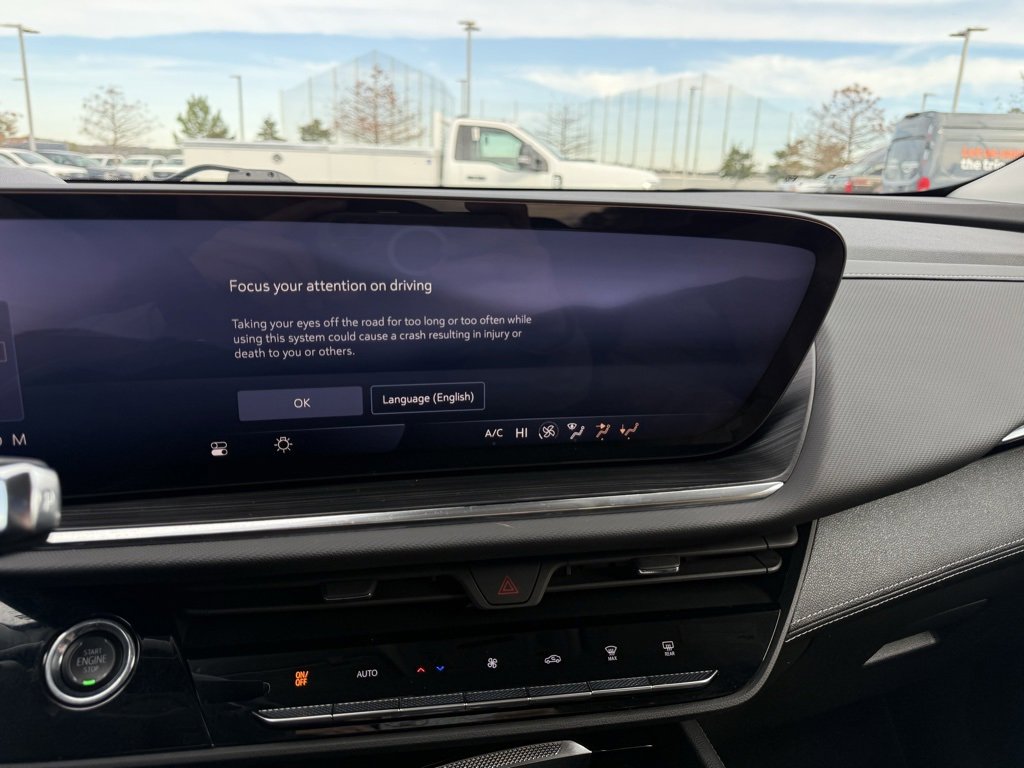 Used 2024 Buick Envision Preferred image 16