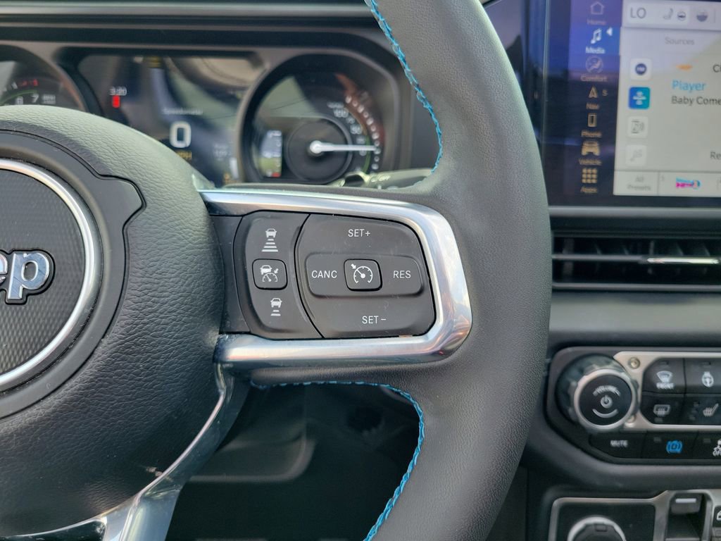 Used 2024 Jeep Wrangler High Altitude AWD/4WD image 25