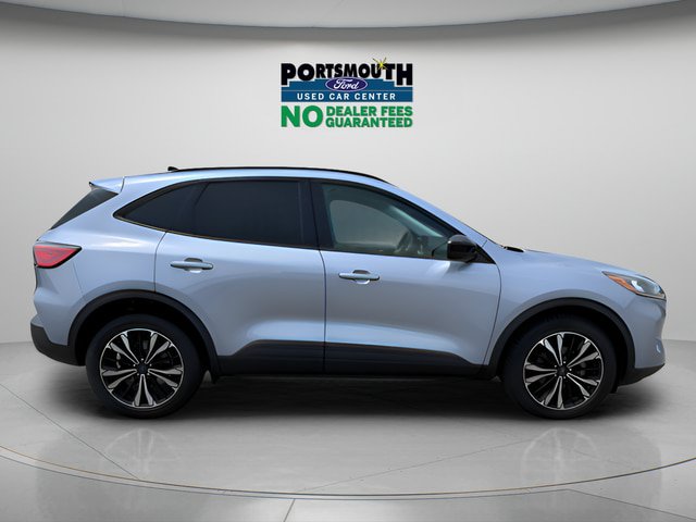 Certified 2022 Ford Escape SEL w/ SEL Stealth AWD Package image 6