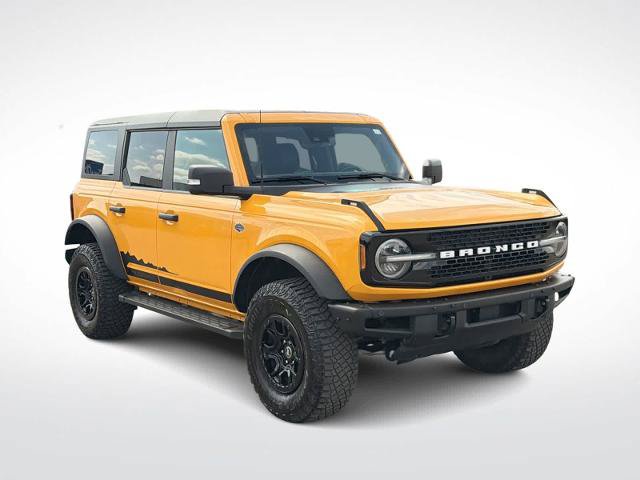 Certified 2022 Ford Bronco Wildtrak AWD/4WD image 2