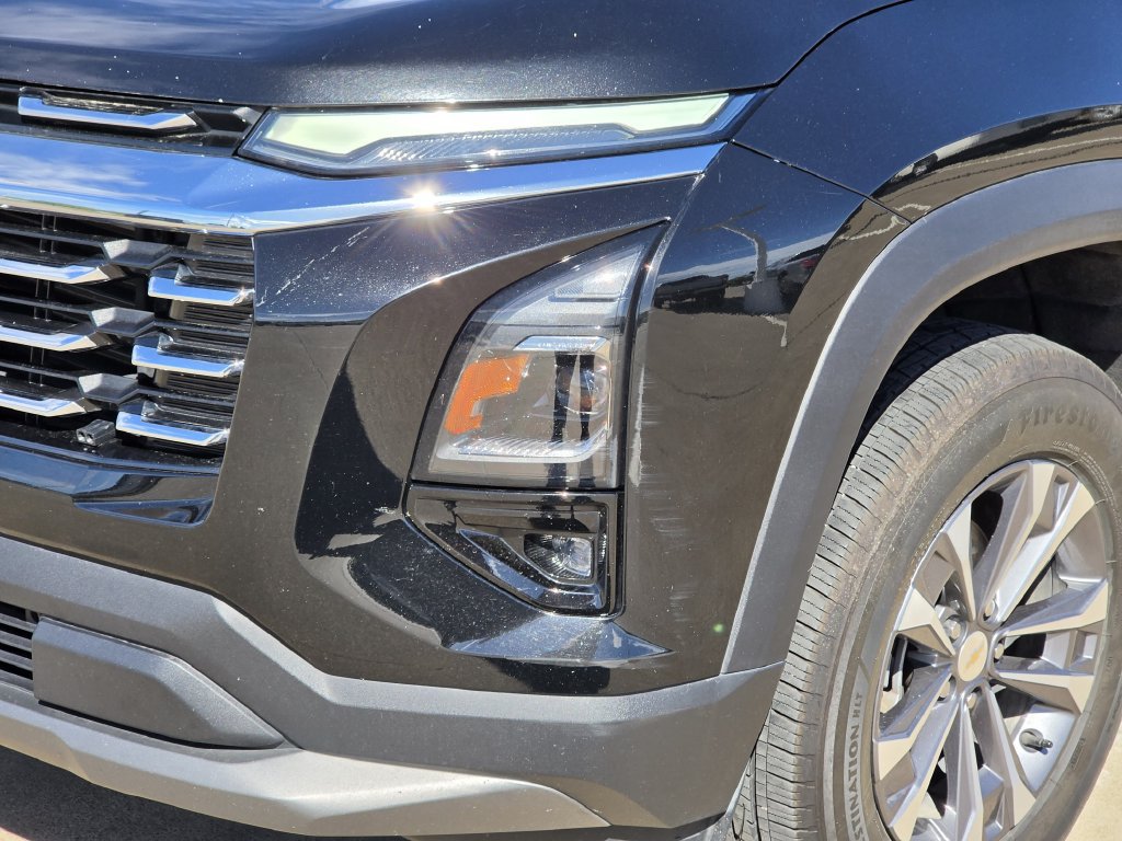 Used 2025 Chevrolet Equinox LT w/ Convenience Package II FWD image 8