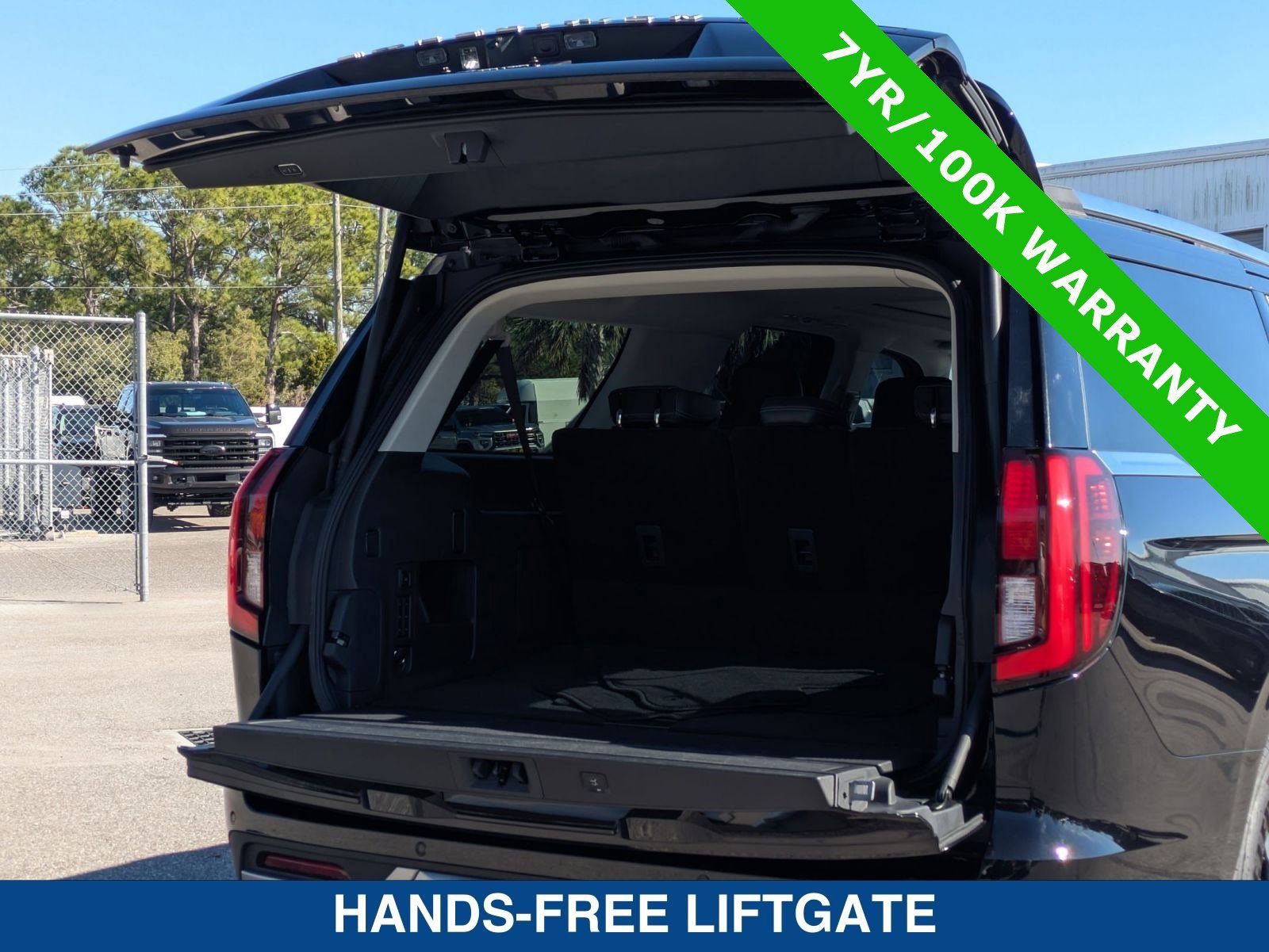 Certified 2025 Ford Expedition Max Platinum image 16