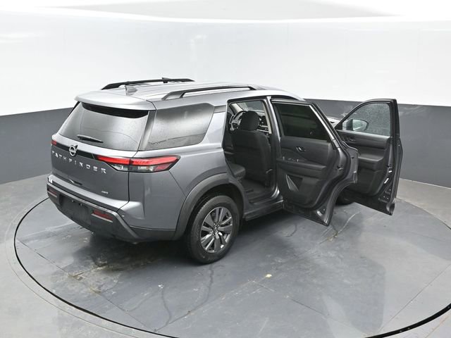 Used 2025 Nissan Pathfinder SV AWD/4WD image 24