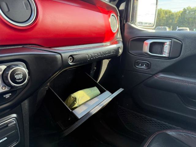 Used 2021 Jeep Wrangler Unlimited Rubicon w/ Dual Top Group image 12