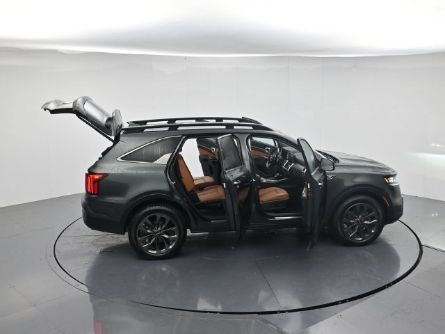 Used 2022 Kia Sorento SX Prestige w/ Rust Color Package AWD/4WD image 50