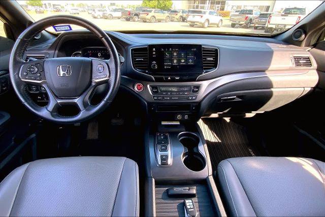 Used 2023 Honda Passport EX-L image 16