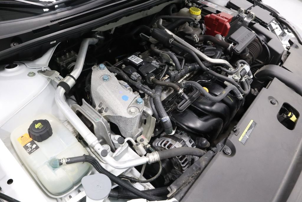 Used 2023 Nissan Sentra SR w/ Trunk Package image 14