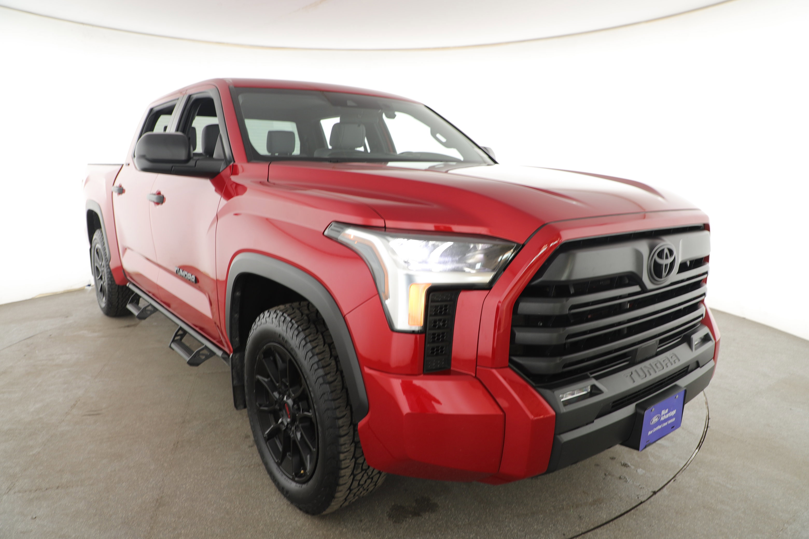 Used 2025 Toyota Tundra SR5 image 3