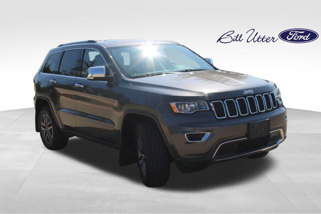 Used 2021 Jeep Grand Cherokee Limited w/ Trailer Tow Group IV AWD/4WD image 3