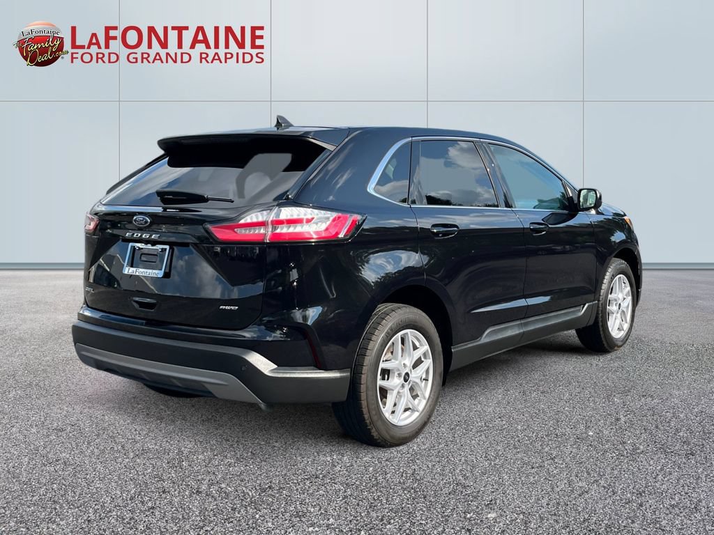 Certified 2024 Ford Edge SEL w/ Convenience Package AWD/4WD image 7