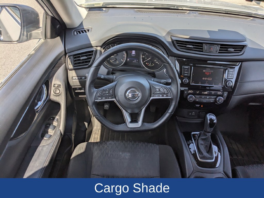 Used 2020 Nissan Rogue SV FWD image 16