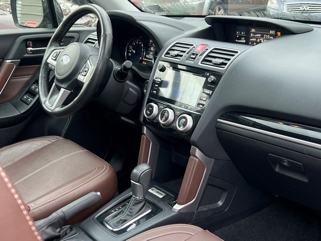 Used 2017 Subaru Forester 2.5i Touring image 9