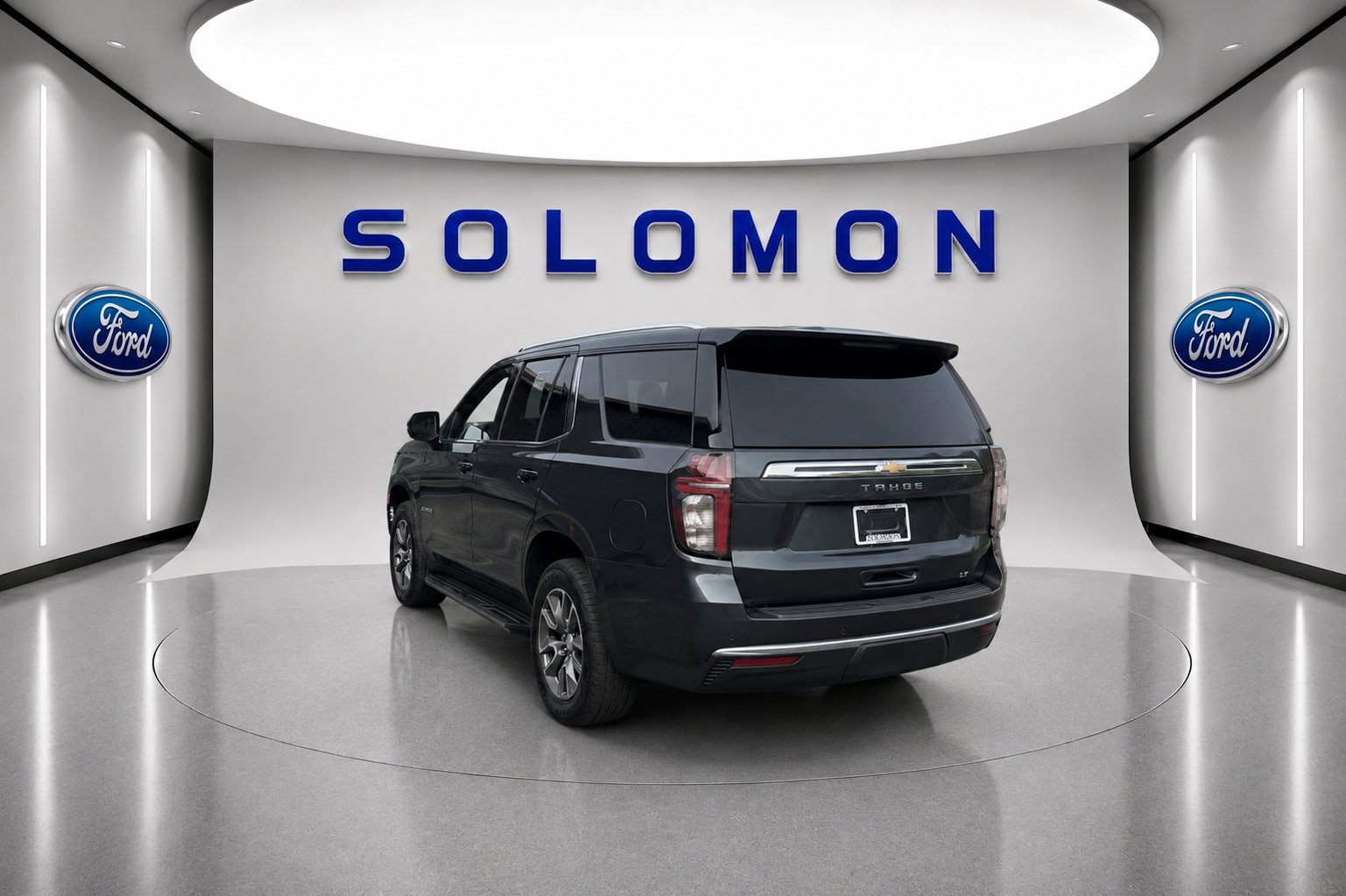 Used 2022 Chevrolet Tahoe LT w/ Luxury Package AWD/4WD image 7