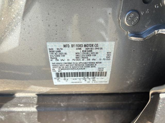 Certified 2024 Ford Explorer XLT w/ Equipment Group 202A image 21