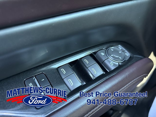 Used 2023 Cadillac Escalade Sport Platinum w/ LPO, ONYX Package AWD/4WD image 25