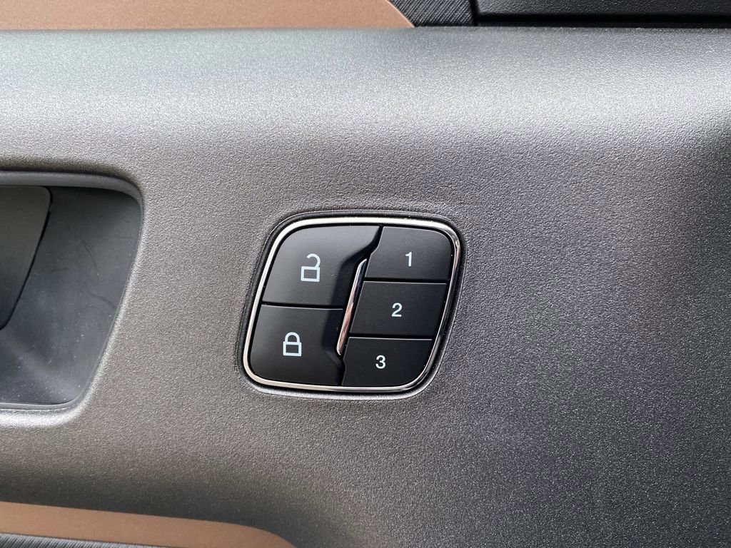 Certified 2025 Ford Bronco Sport Outer Banks w/ Outer Banks Tech Package+ image 17