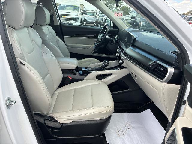 Used 2024 Kia Telluride S AWD/4WD image 14