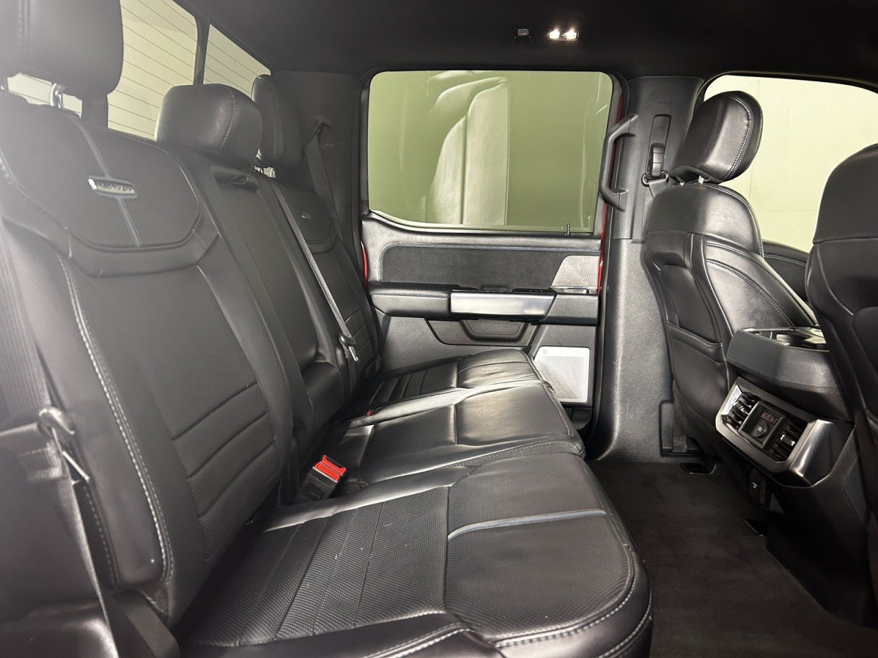 Certified 2025 Ford F350 Platinum w/ FX4 Off-Road Package AWD/4WD image 13
