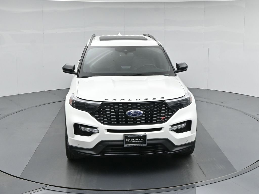 Certified 2023 Ford Explorer ST w/ Equipment Group 401A AWD/4WD image 42