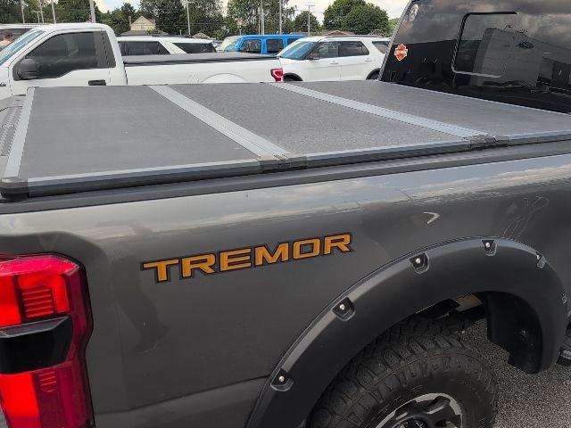 Certified 2024 Ford F250 Platinum w/ Tremor Off-Road Package AWD/4WD image 4