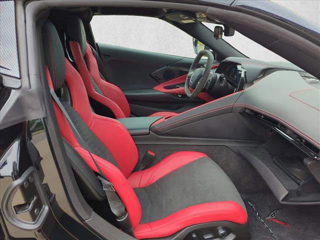 Used 2023 Chevrolet Corvette Stingray Preferred Cpe w/ Z51 Performance Package RWD image 16