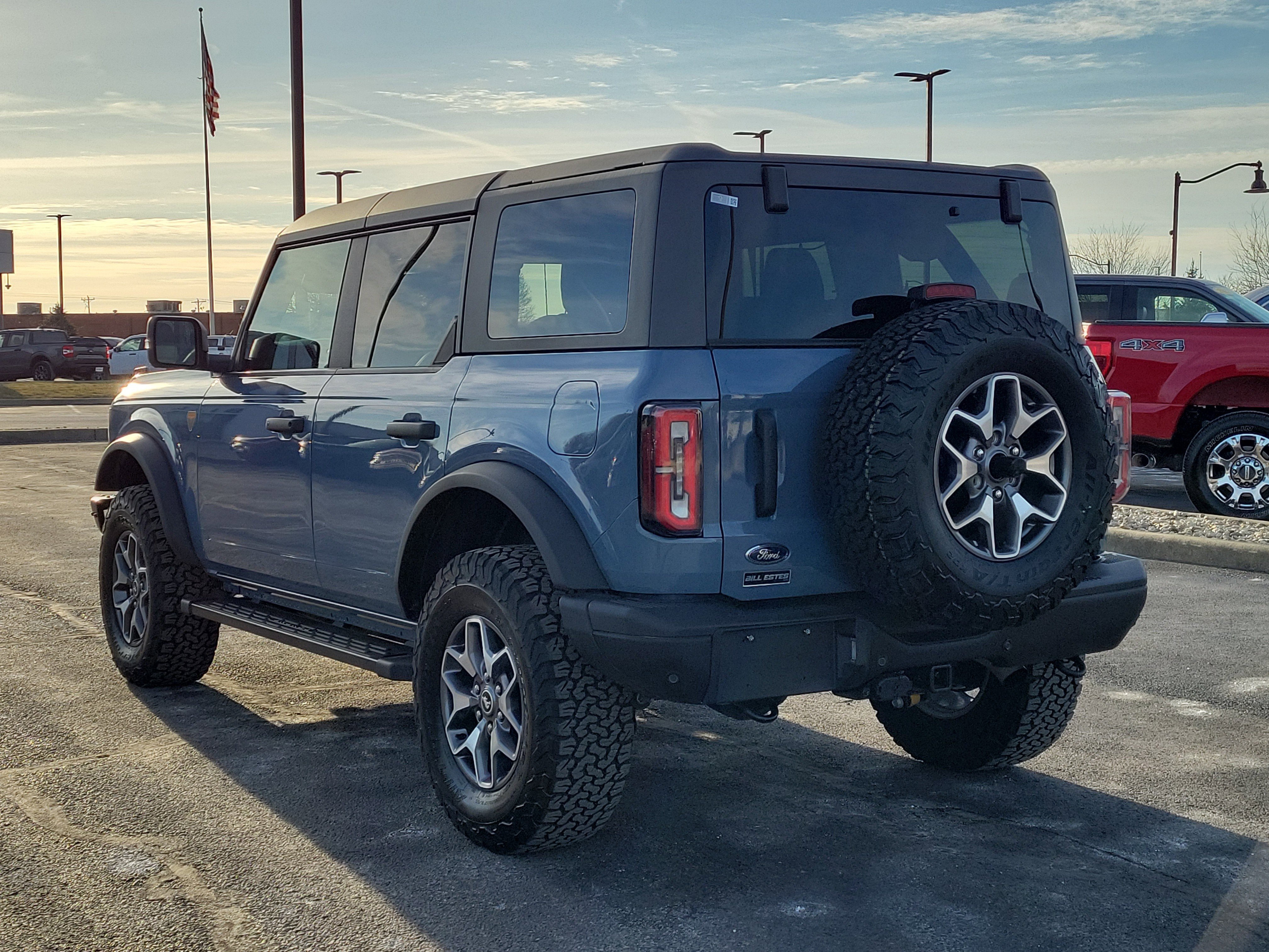 Certified 2024 Ford Bronco Badlands image 4