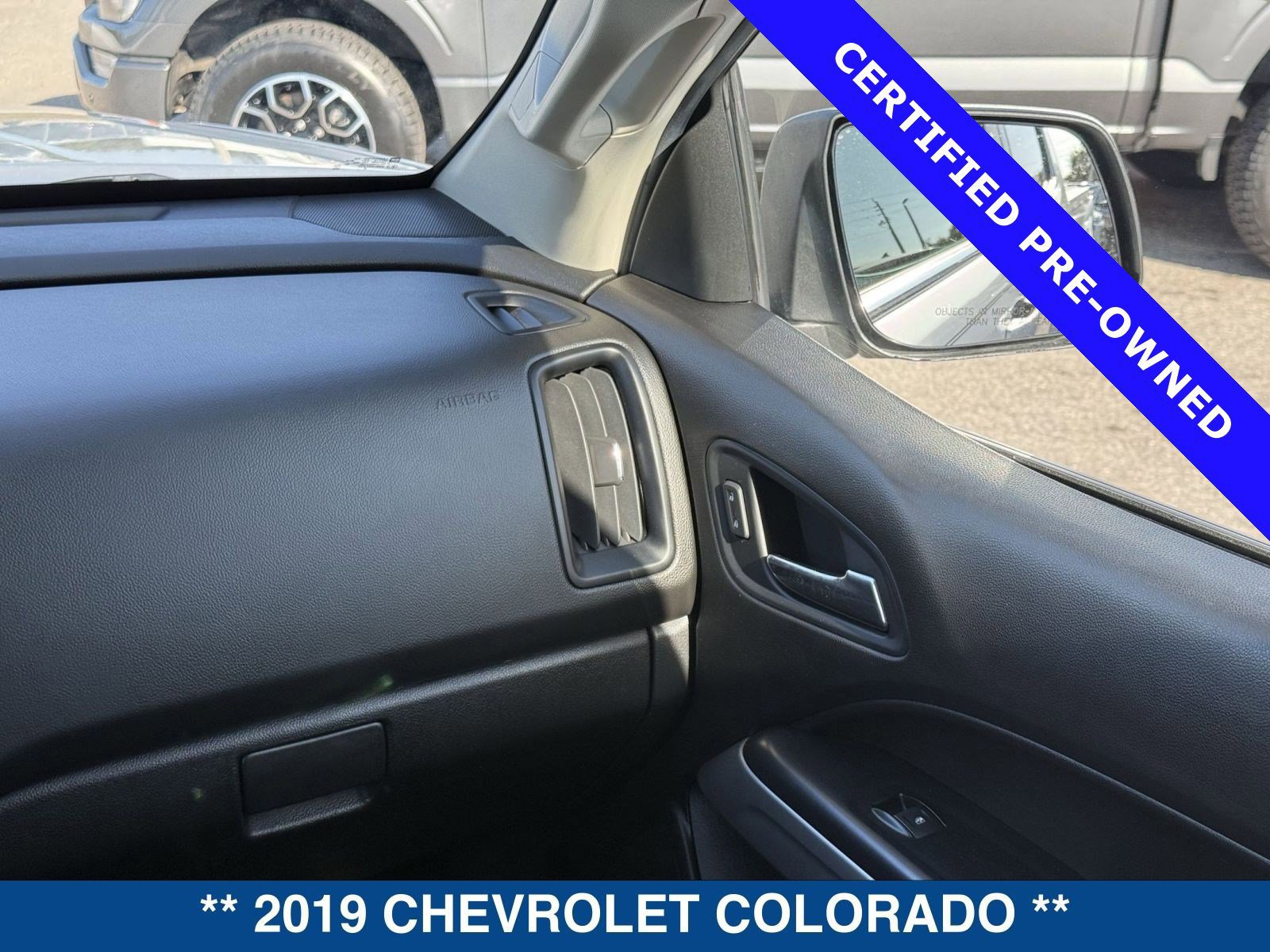 Used 2019 Chevrolet Colorado LT w/ LT Convenience Package image 20