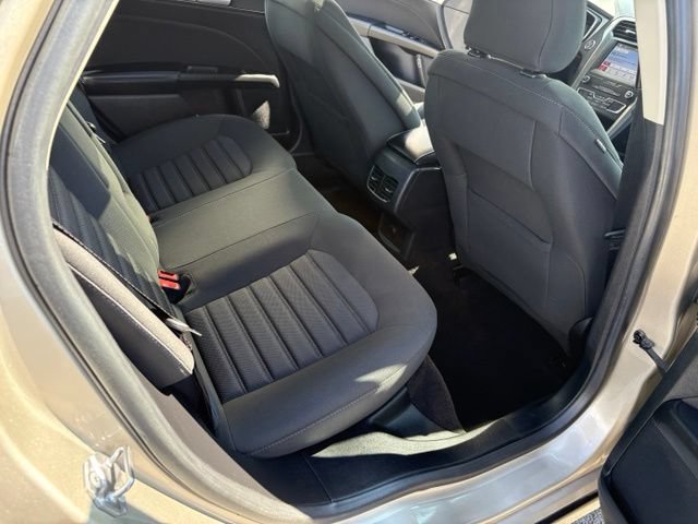 Certified 2019 Ford Fusion SE FWD image 35