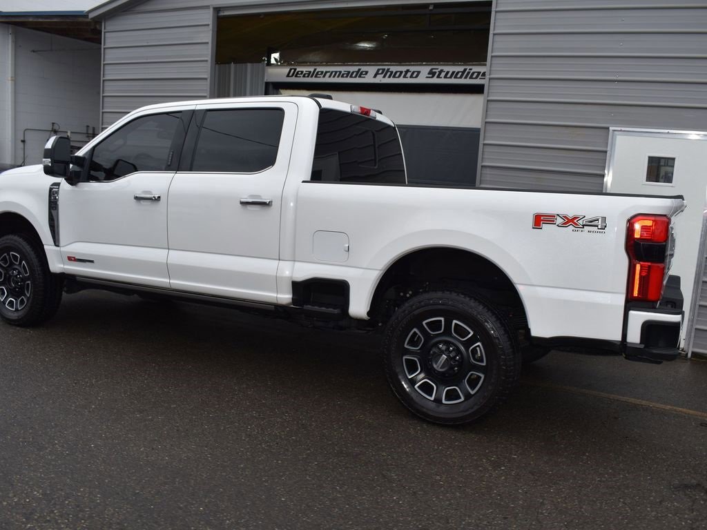 Certified 2024 Ford F350 Platinum w/ FX4 Off-Road Package image 11