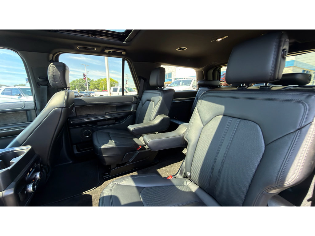 Certified 2020 Ford Expedition Limited w/ Equipment Group 302A AWD/4WD image 22