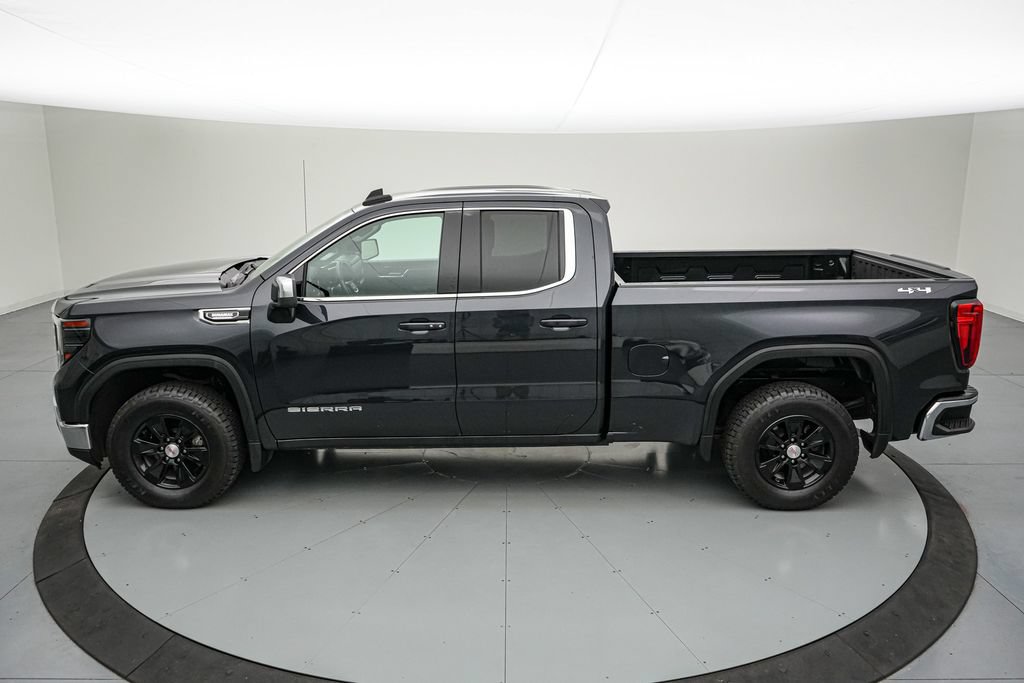 Used 2024 GMC Sierra 1500 SLE AWD/4WD image 8