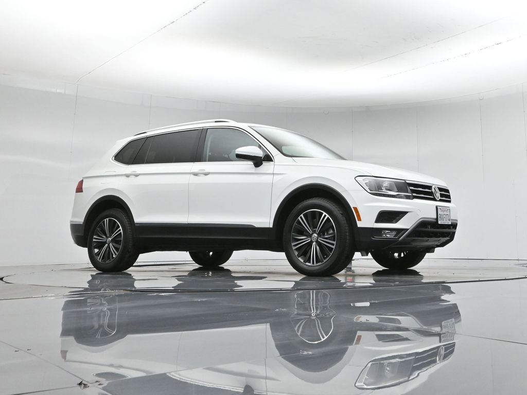 Used 2019 Volkswagen Tiguan SEL image 2