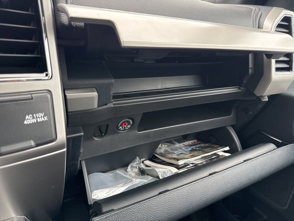 Certified 2022 Ford F350 Lariat w/ Lariat Ultimate Package image 38