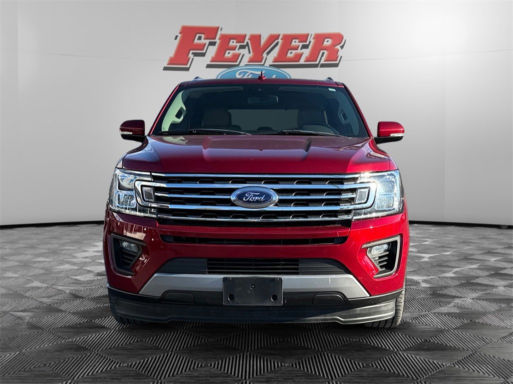 Certified 2019 Ford Expedition XLT w/ Equipment Group 202A image 8