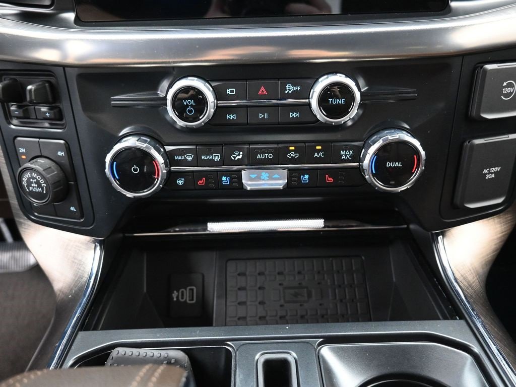 Certified 2025 Ford F150 King Ranch image 9