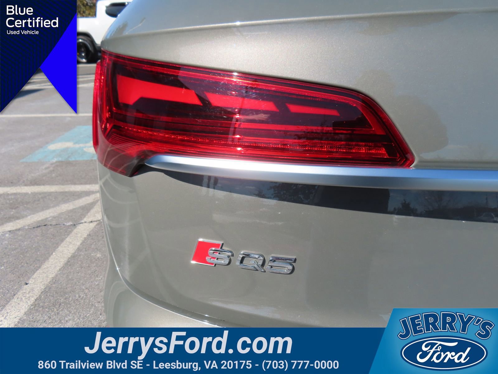 Used 2023 Audi SQ5 Premium w/ Convenience Package image 12