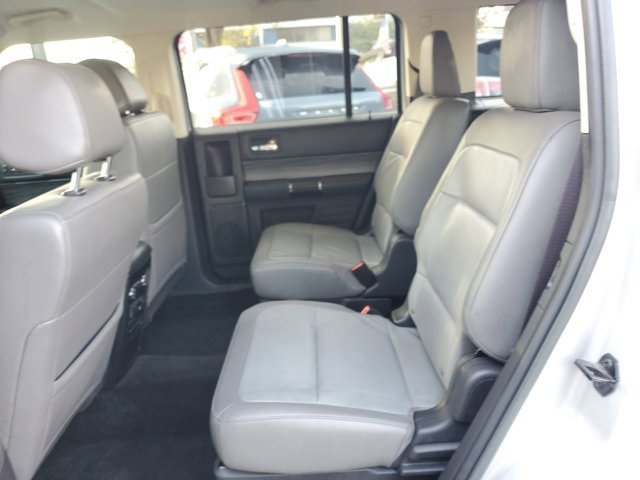 Certified 2019 Ford Flex SEL w/ Equipment Group 202A image 10