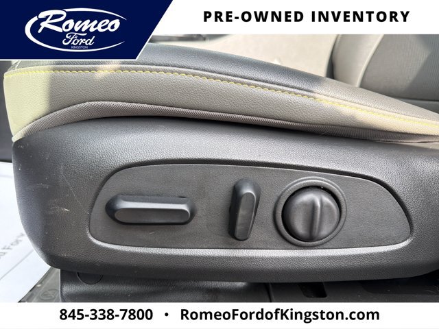 Used 2024 Chevrolet Trax ACTIV w/ Sunroof Package FWD image 24