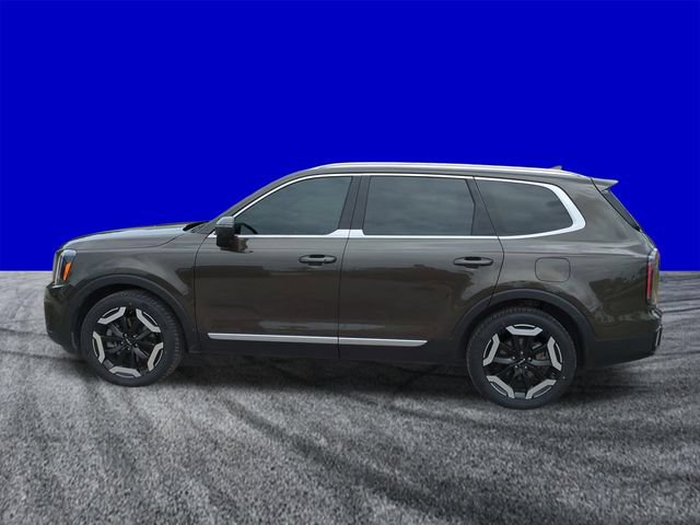 Used 2023 Kia Telluride EX w/ EX Captain's Chair Package AWD/4WD image 7