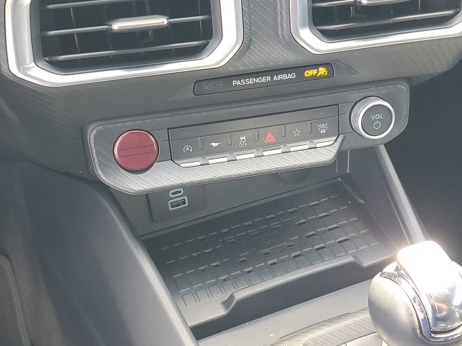 Certified 2024 Ford Mustang Premium RWD image 21